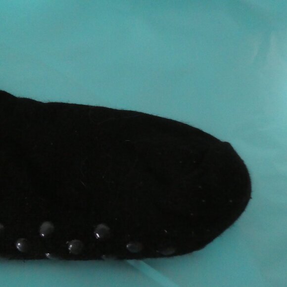 Womens Thick Cute Cozy Fuzzy Winter Warm Thermal Wool Home & Bed Socks | OS - Picture 5 of 14